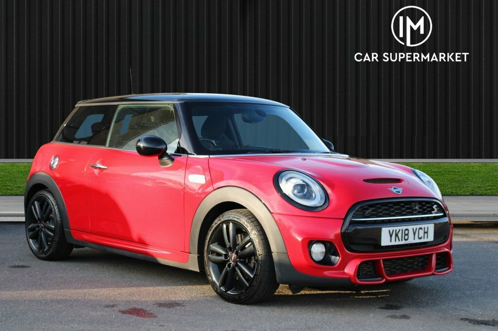 Mini Hatch 2L Cooper S YK18YCH Red #4