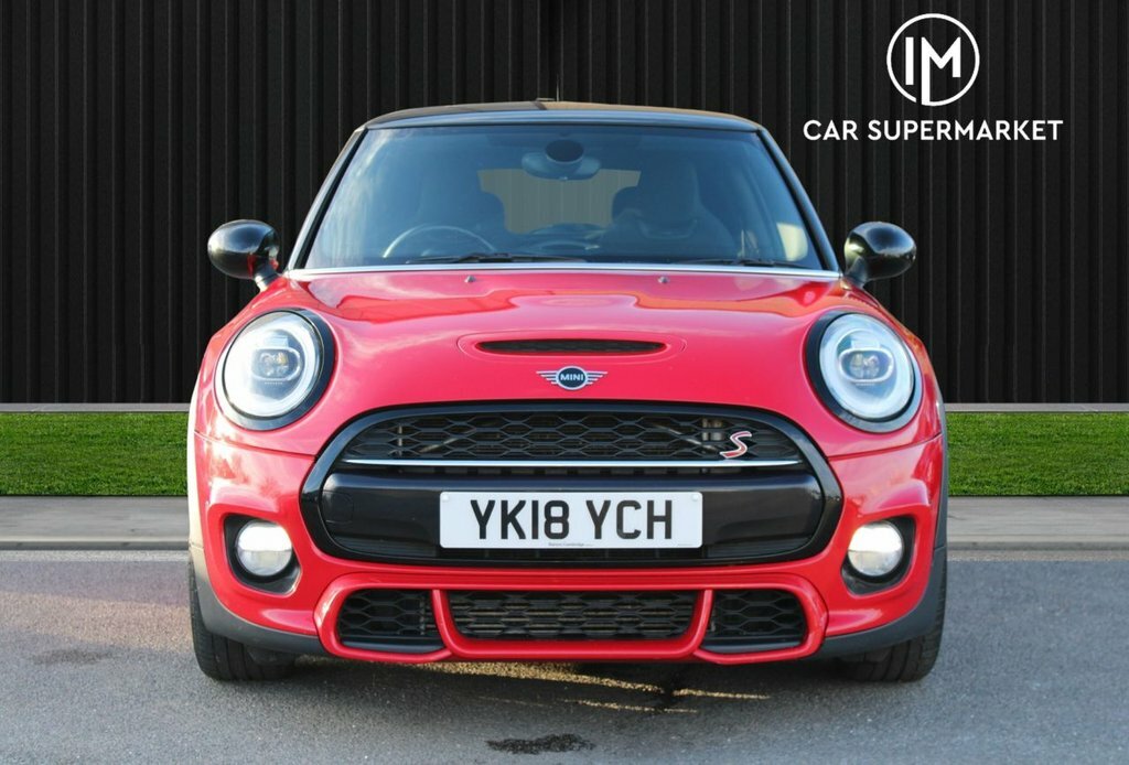 Mini Hatch 2L Cooper S Red