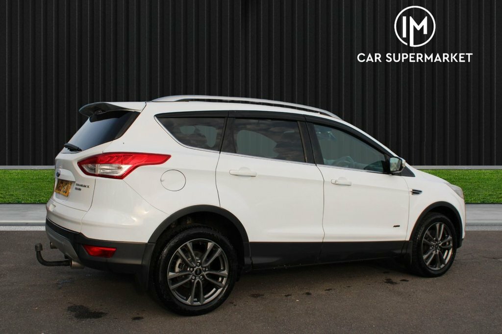 Ford Kuga 2L Titanium X NA63HCU White #6