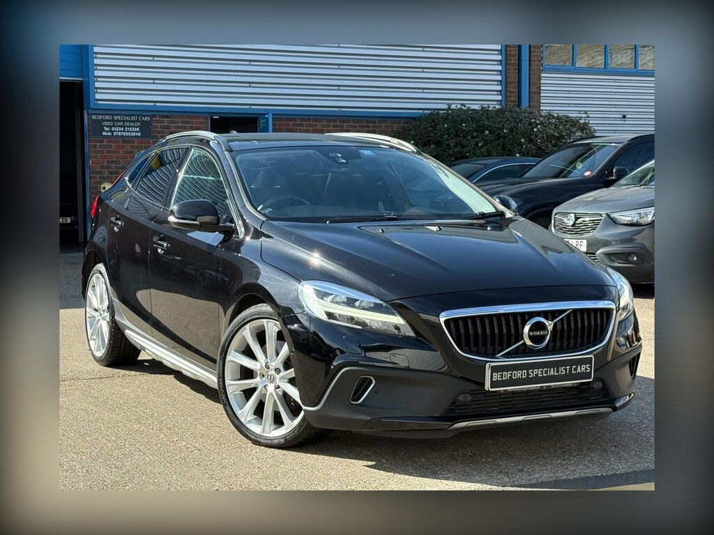 Volvo V40 Cross Country T5 245 Bhp Awd Cross Country Pro Geartronic Black