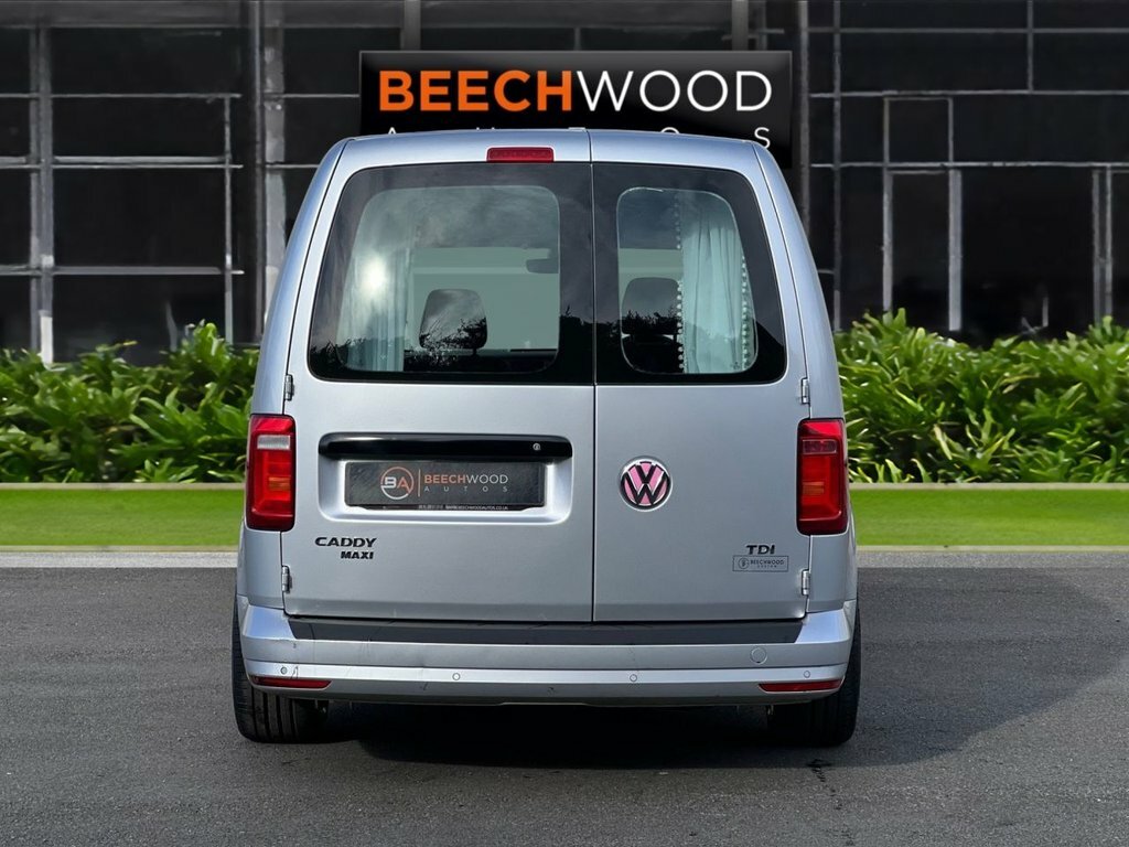 Volkswagen Caddy Maxi 2015 1.6 Tdi C20 Cr Trendline Panel Van 6Dr OY65CSZ Silver #5