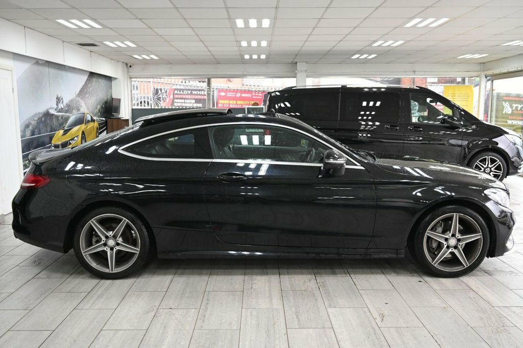 Mercedes-Benz C Class 2L Amg Line LJ17HWT Black #3