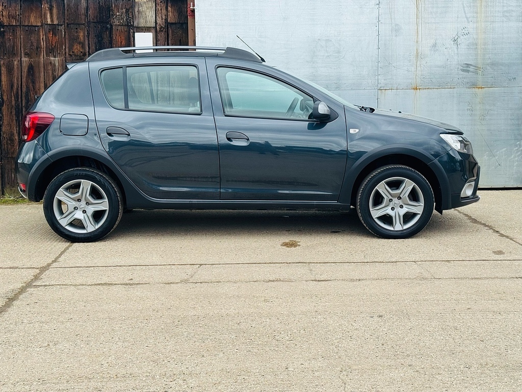 Dacia Sandero Stepway Tce Comfort U3228 Ulez MT68GRZ Grey #3