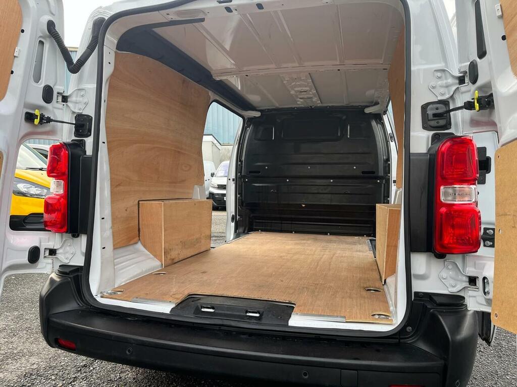 Vauxhall Vivaro Turbo D Prime DP24ORJ White #3