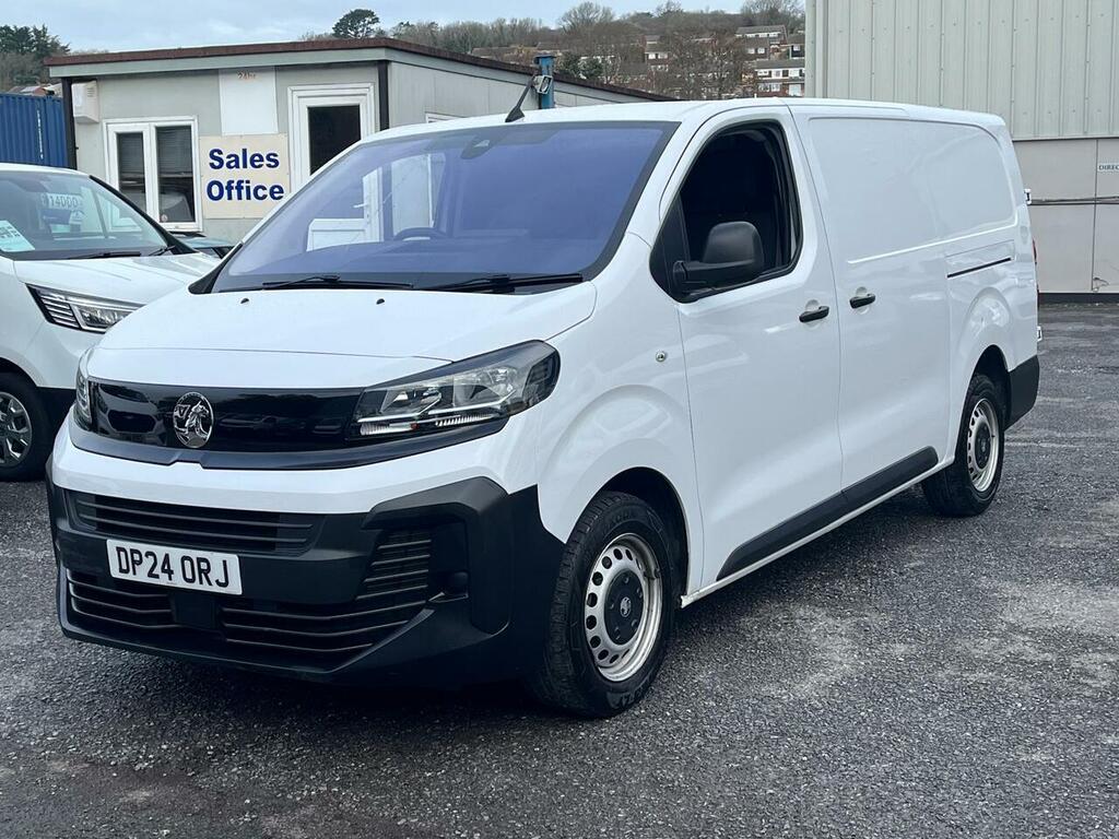 Vauxhall Vivaro Turbo D Prime White