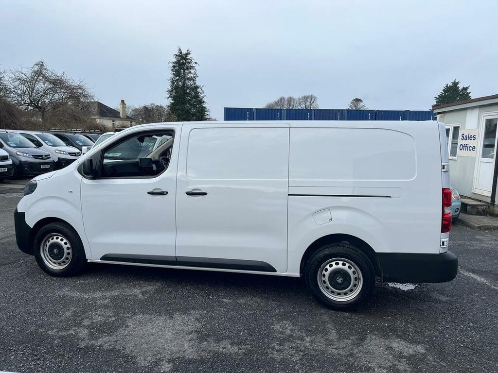 Vauxhall Vivaro Turbo D Prime DP24ORJ White #4