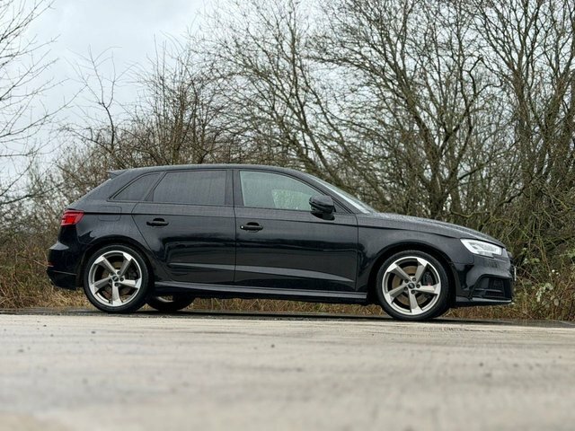 Audi S3 2.0 Tfsi Black Edition Sportback S Tron LV18JSX Black #2
