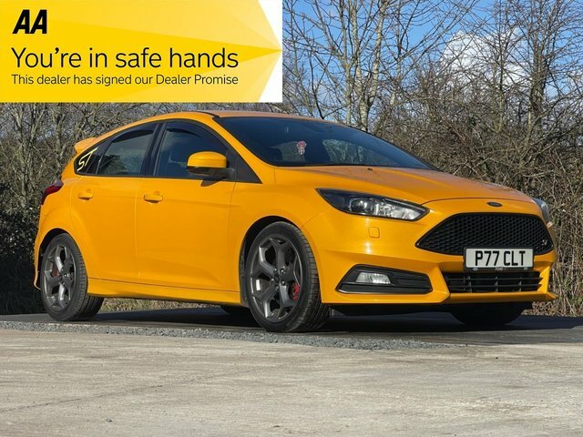 Ford Focus 2.0 Tdci St-3 Hatchback Euro 6 Yellow
