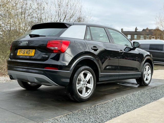 Audi Q2 1.0 Tfsi Sport Suv Euro 6 S S YF18MDY Black #5