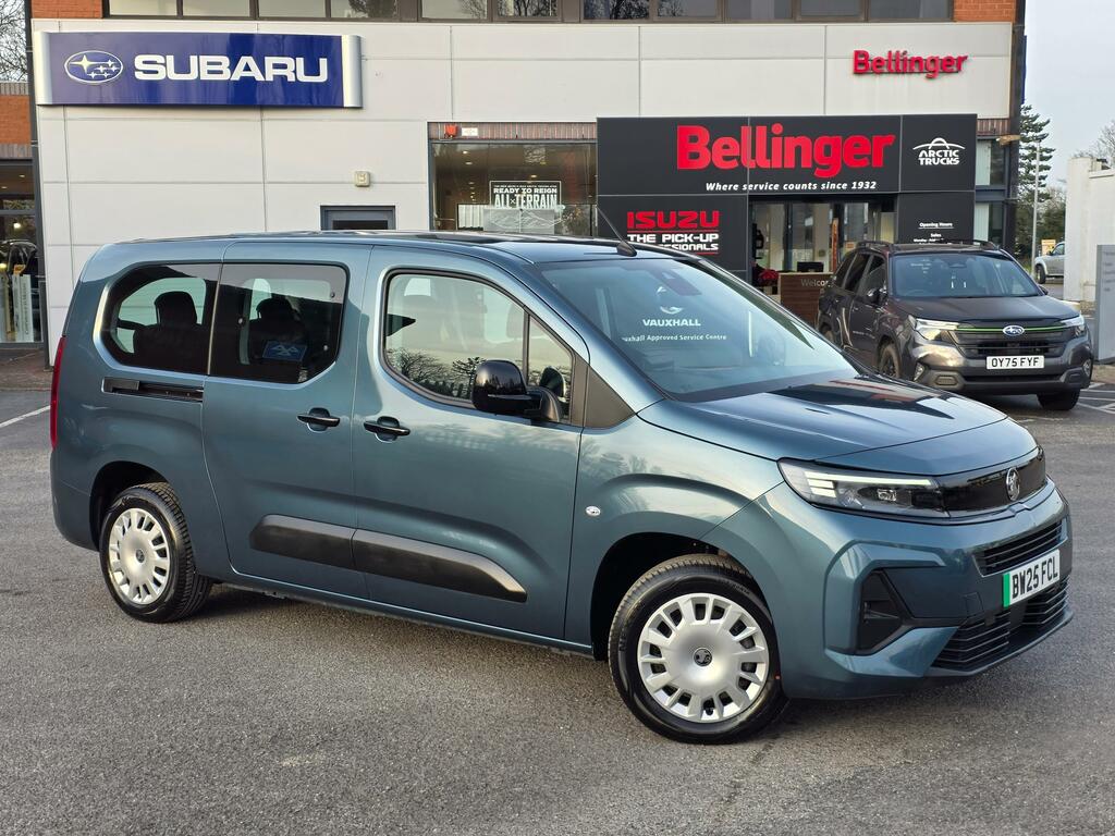 Vauxhall Combo-e Life 52Kwh Design XL Mpv 7.4Kw Charg BW25FCL Blue #5