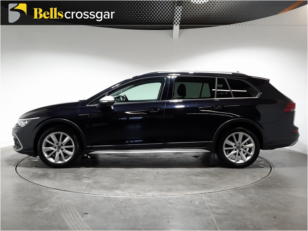 Volkswagen Golf Alltrack 2.0 Tdi 200 4Motion Dsg Black #4