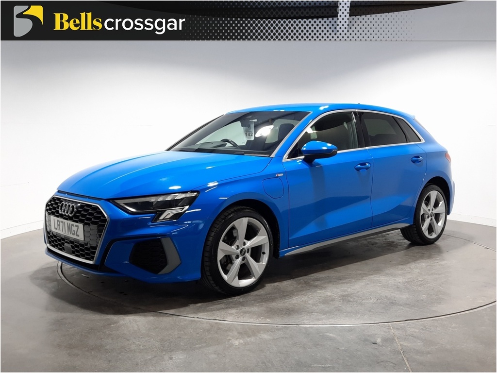 Audi A3 40 Tfsi E S Line S Tronic LR71MGZ Blue #3
