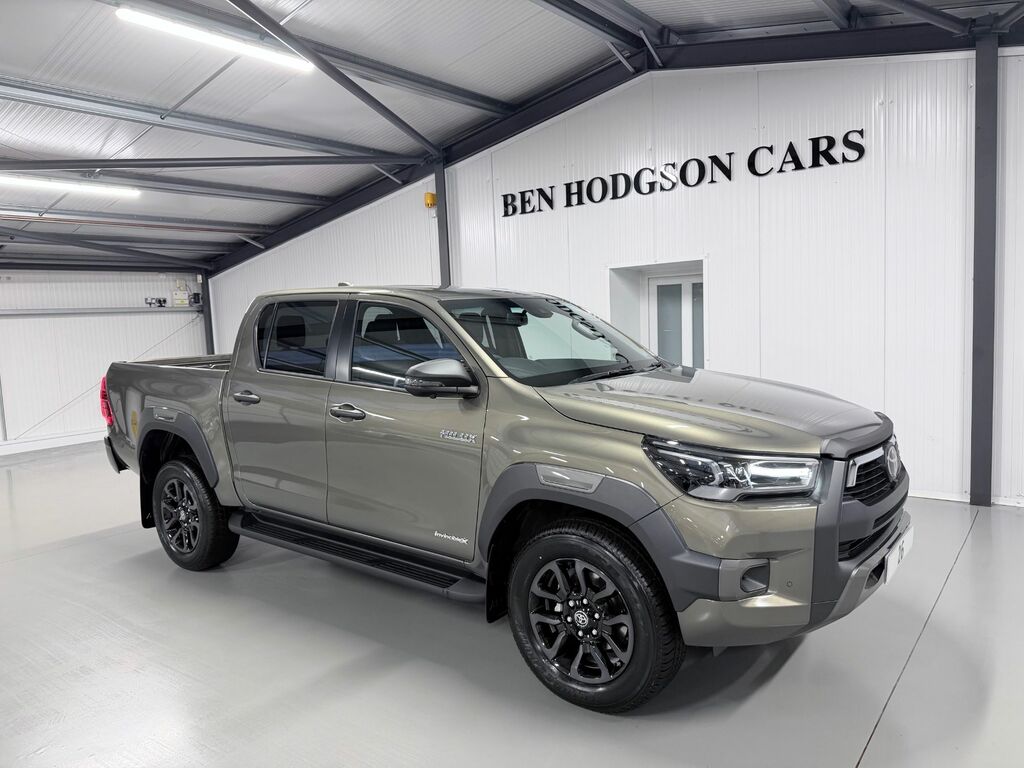 Toyota HILUX 2.8 D-4d-h Invincible X Brown #6