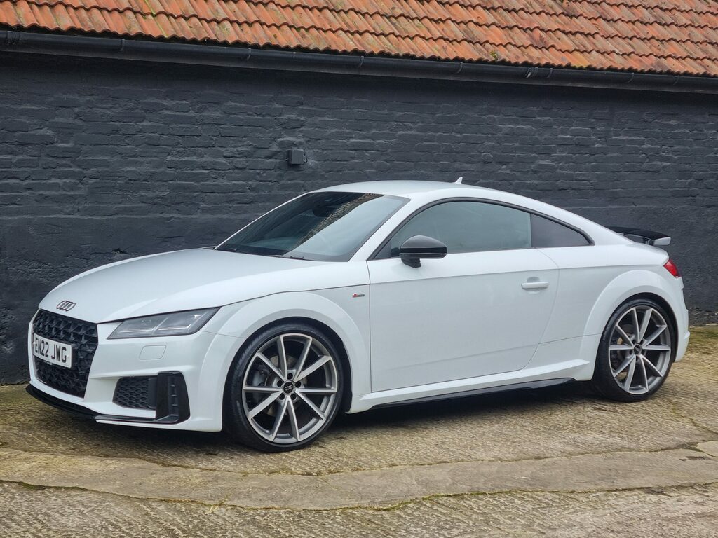 Audi TT 2.0 Tfsi 40 Black Edition S Tronic Euro 6 S S EN22JWG White #6