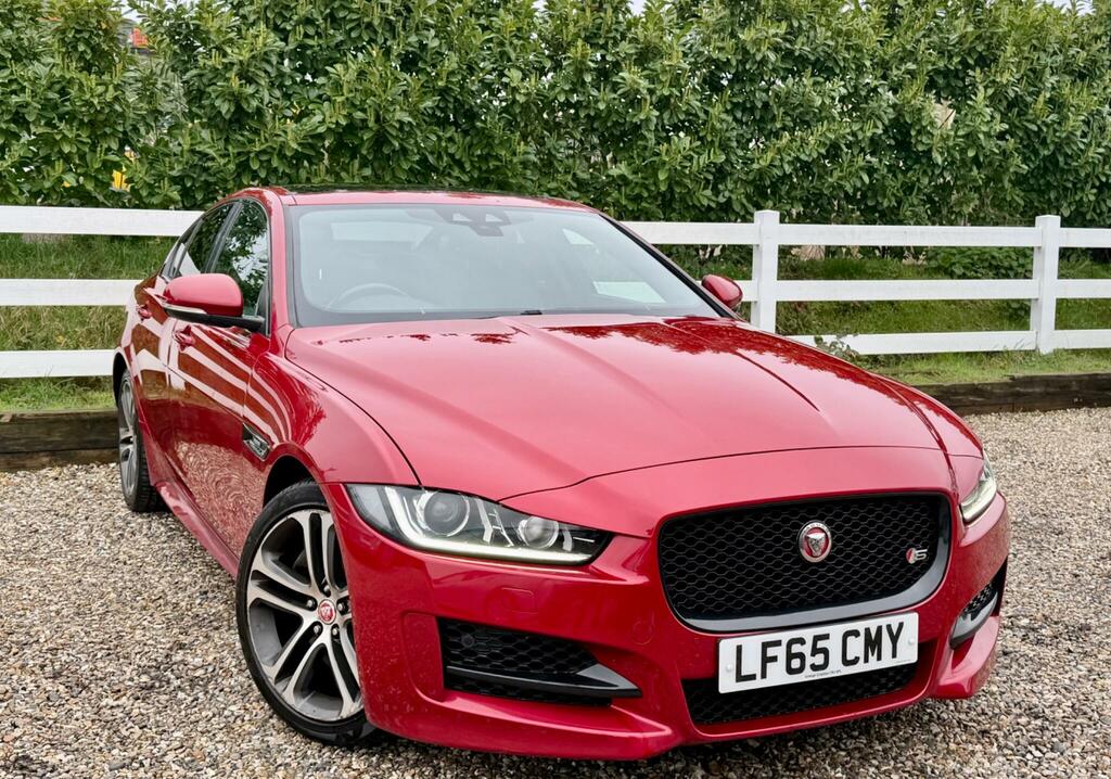 Jaguar XE 2.0D R-sport Euro 6 Ss Red