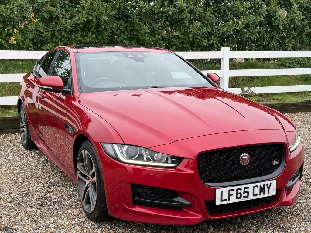 Jaguar XE 2.0D R-sport Euro 6 Ss LF65CMY Red #2