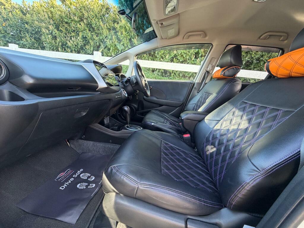 Honda Fit Hatchback #32