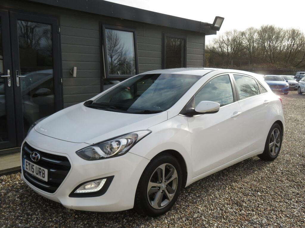 Hyundai I30 1.4 Blue Drive Se Nav Euro 6 Ss White