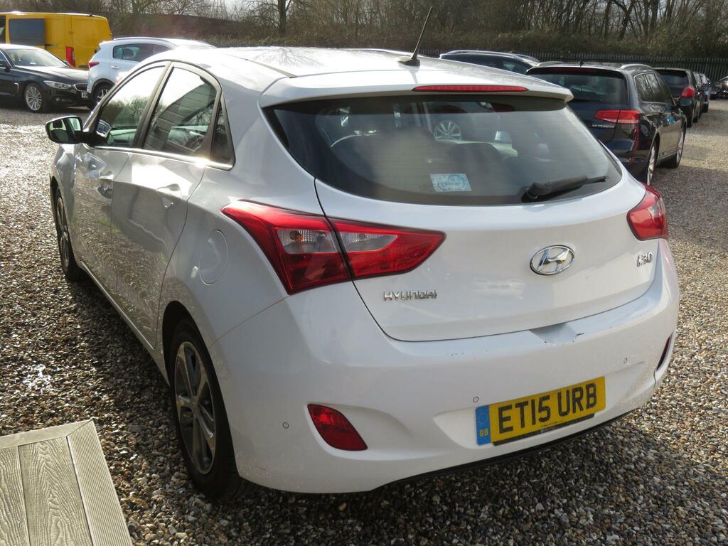 Hyundai I30 1.4 Blue Drive Se Nav Euro 6 Ss ET15URB White #5