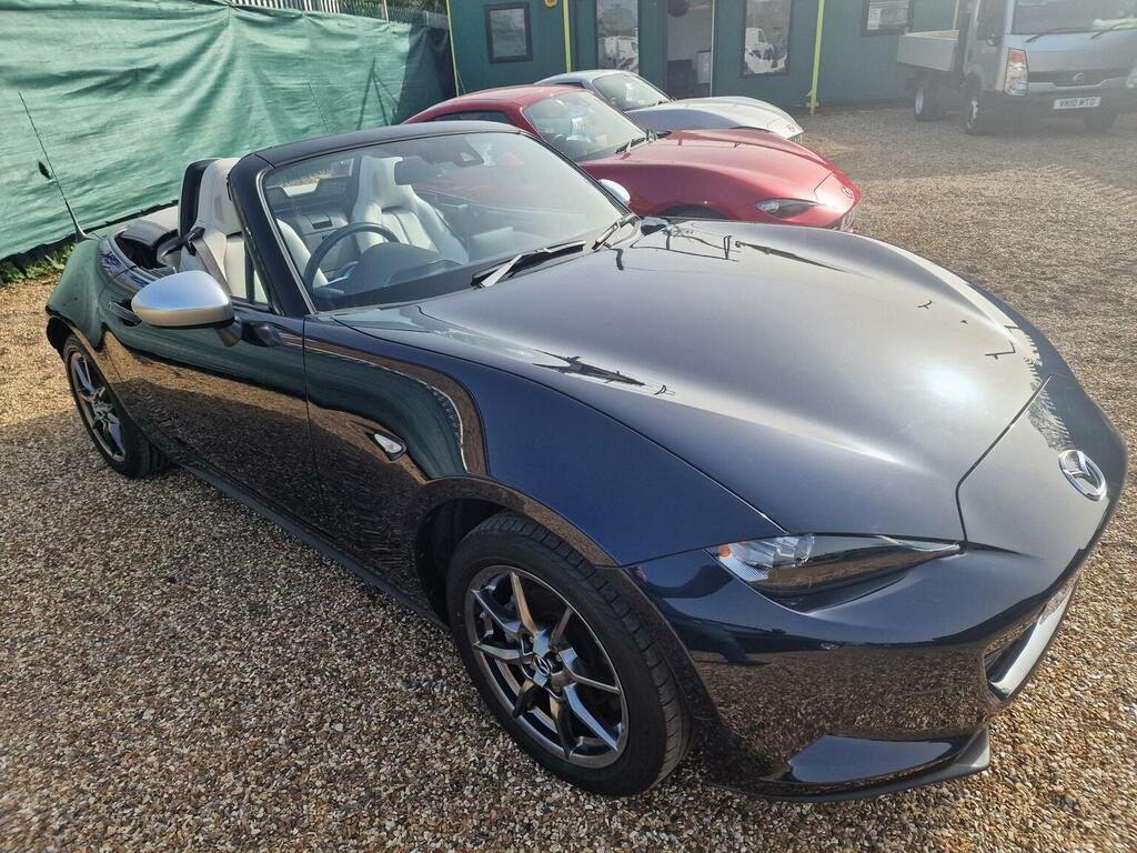 Mazda MX-5 Convertible 1.5 Skyactiv-g Sport Venture Euro 6 S Blue