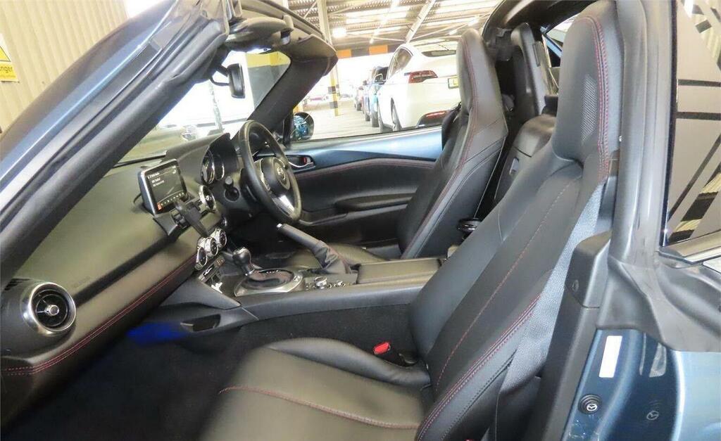 Mazda MX-5 RF Convertible 2.0 Skyactiv-g Sport Nav Euro 6 2 Blue #4