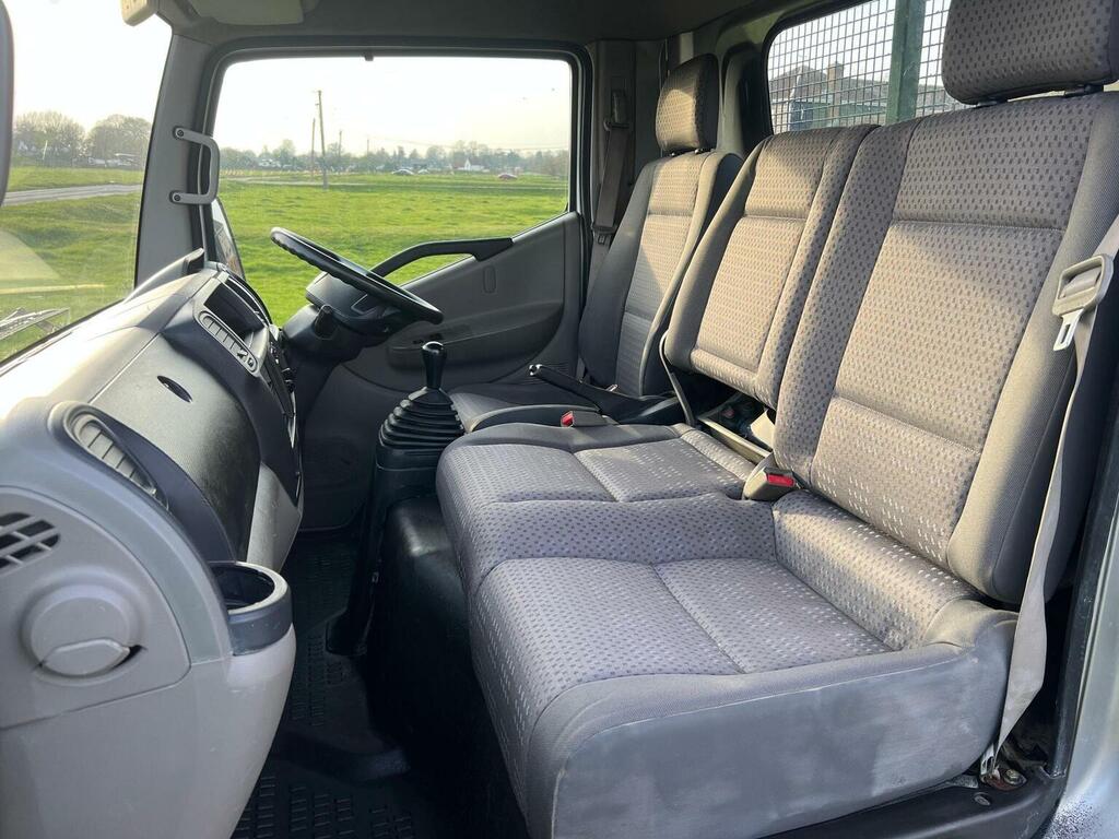 Nissan NT400 Chassis Cab 2.5 Dci 34.11 Basic L1 201010 White #4