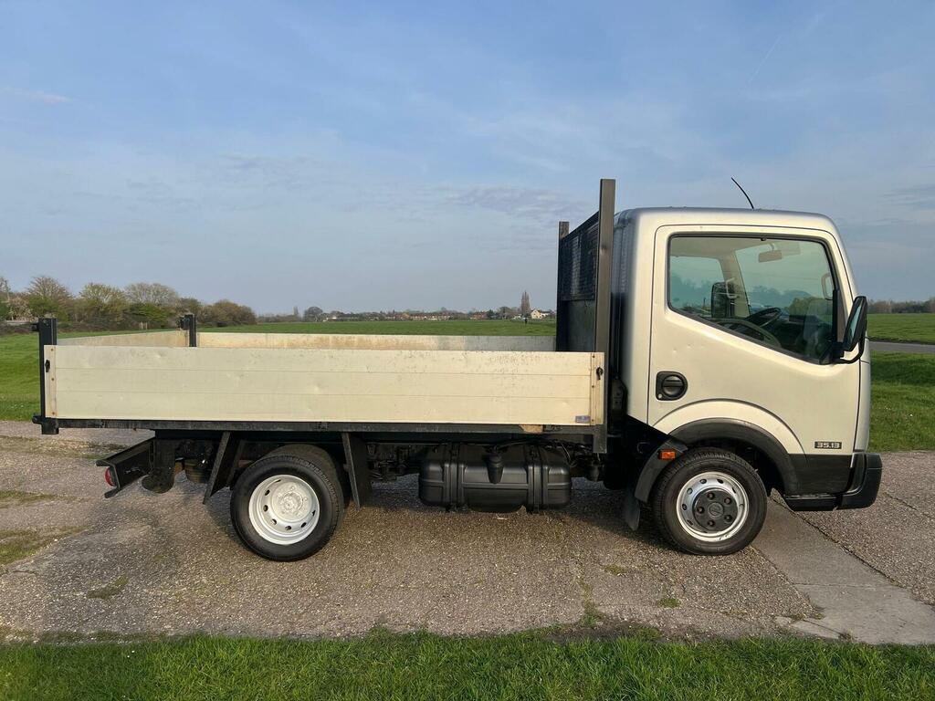 Nissan NT400 Chassis Cab 2.5 Dci 34.11 Basic L1 201010 White #9