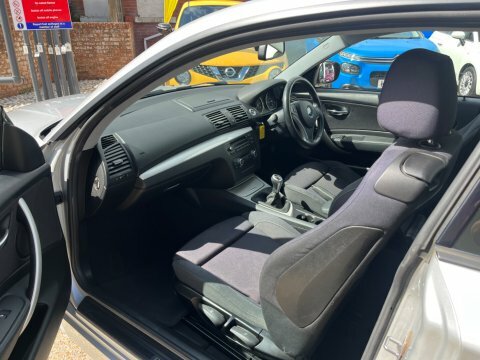 BMW 1 Series 118D Se FL59HRW Silver #3