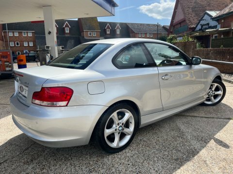BMW 1 Series 118D Se FL59HRW Silver #2