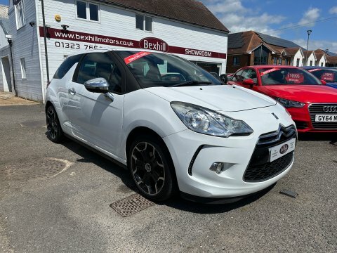 Citroen DS3 Hdi Black And White #4