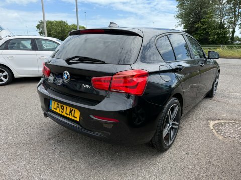 BMW 1 Series 118I Sport LP19LKL Black #5