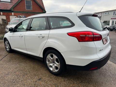 Ford Focus Style Tdci YH15WSE White #6