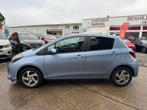 Toyota Yaris 1.5 Hybrid Vvt-i GU17EWN Blue #5
