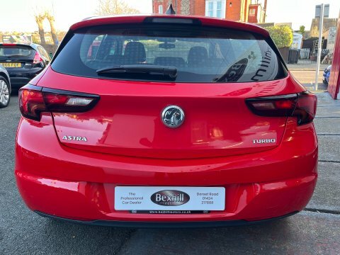 Vauxhall Astra 1.4T Energy AV16LRY Red #5