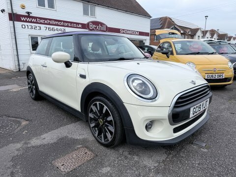 Mini Hatch One Classic GC19YJT White #4