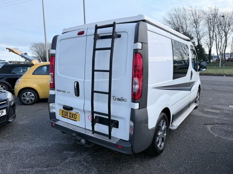 Renault Trafic Sl29 Dci Camper White #6