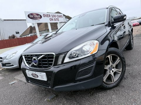 Volvo XC60 D3 Se Lux DA11SVD Black #2