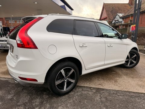 Volvo XC60 D4 R-design Lux SV67XJN White #2