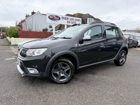 Dacia Sandero Stepway 0.9 Laureate Tce Black