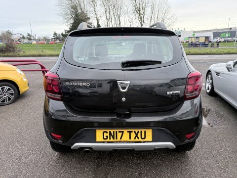Dacia Sandero Stepway 0.9 Laureate Tce GN17TXU Black #6