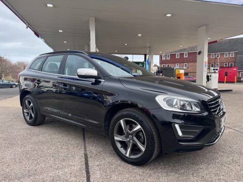 Volvo XC60 D4 R-design Nav DG65YEK Black #6