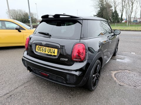 Mini Hatch 1.5 Cooper Sport OE68UUA Black #5