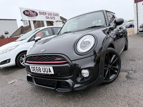 Mini Hatch 1.5 Cooper Sport OE68UUA Black #2