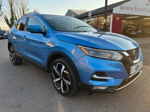 Nissan Qashqai 1.3 Dig-t Tekna Blue #4