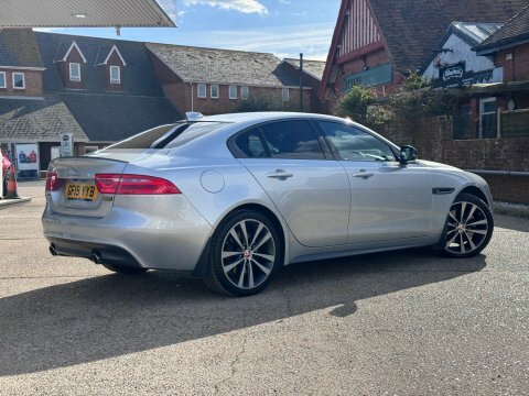 Jaguar XE Sport Silver #2