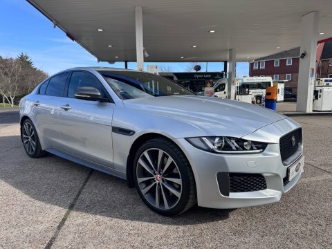 Jaguar XE Sport Silver #6