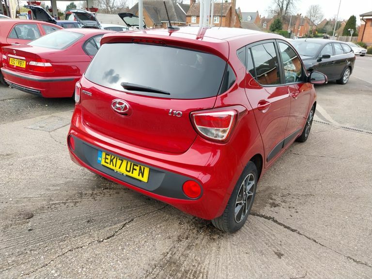Hyundai I10 Premium Red #5