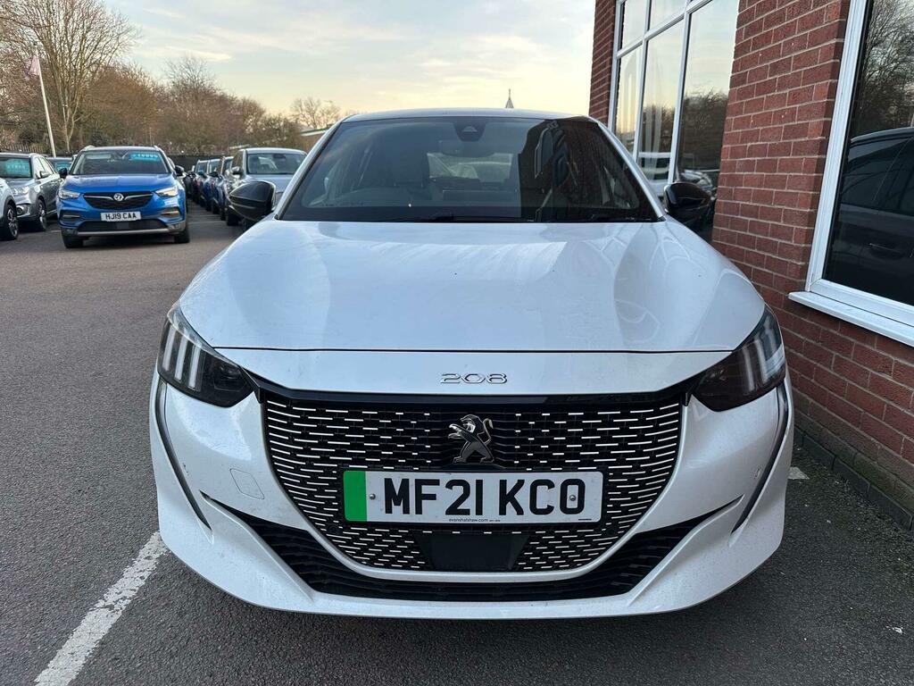 Peugeot e-208 50Kwh Gt Premium MF21KCO White #6