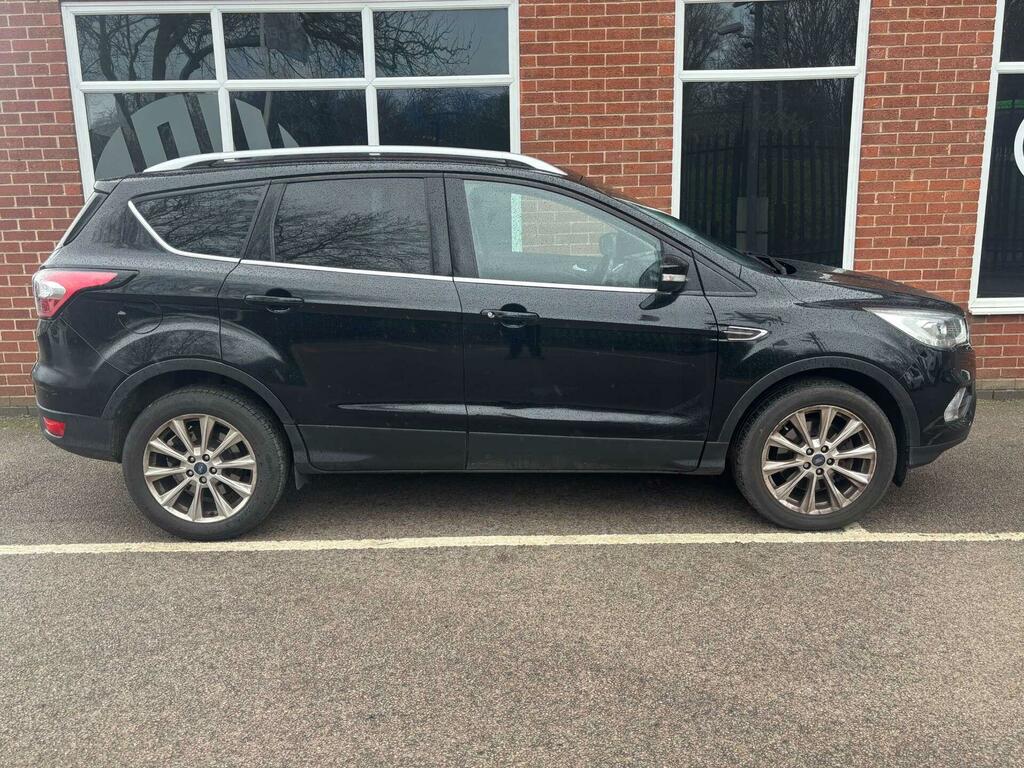 Ford Kuga 2.0 Tdci Ecoblue Titanium Edition Euro 6 Ss EK69YKU Black #2
