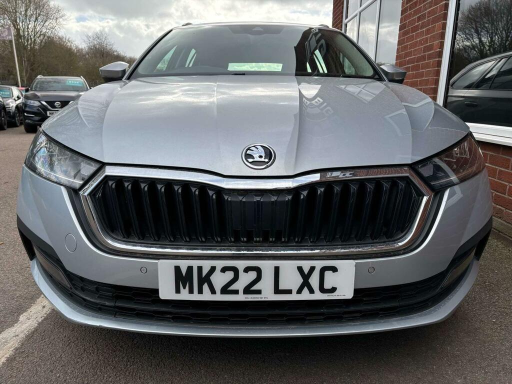 Skoda Octavia 1.0 Tsi Se Technology Euro 6 Ss MK22LXC Silver #4